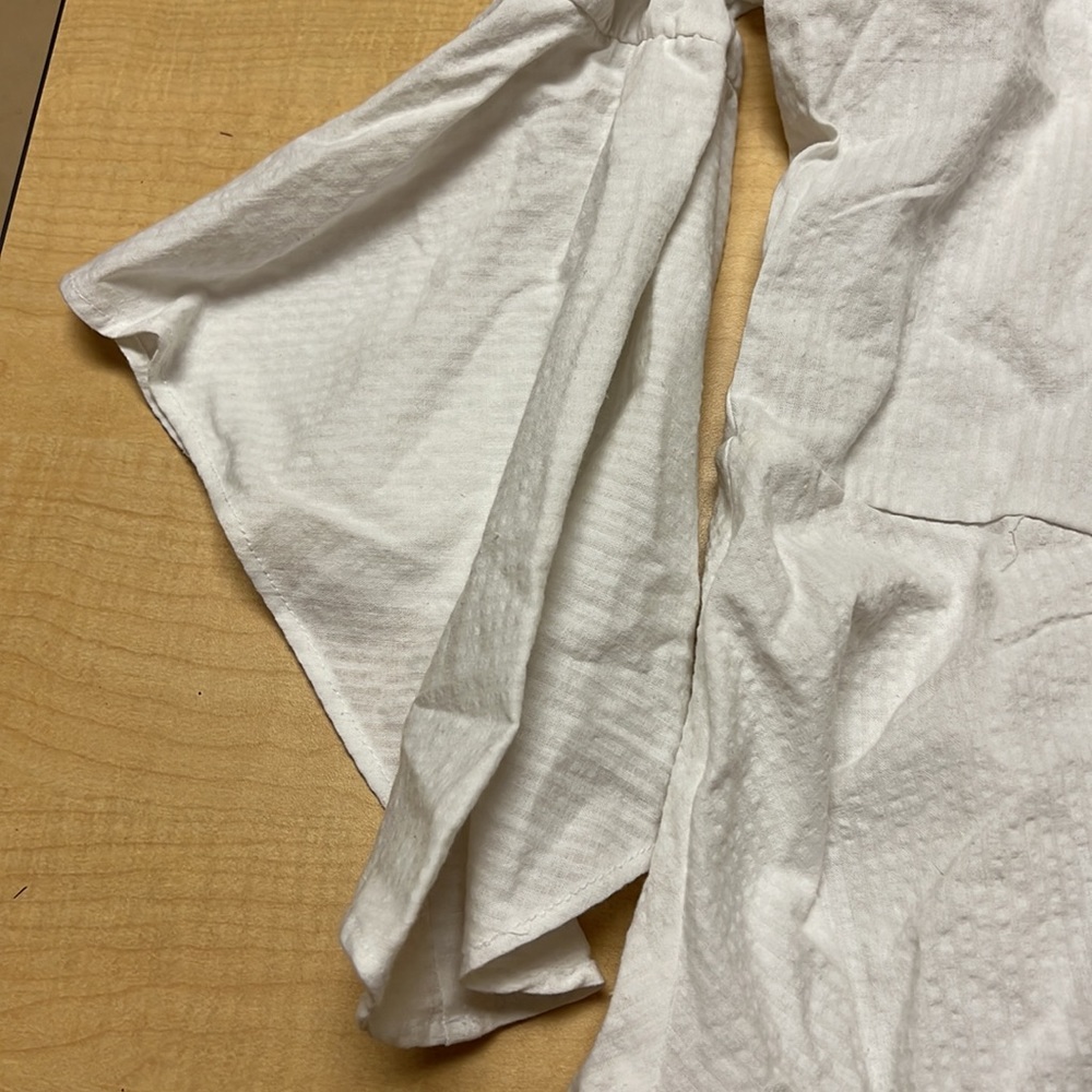 Halogen off the shoulder top, size‎ medium, NWT - Picture 4 of 15